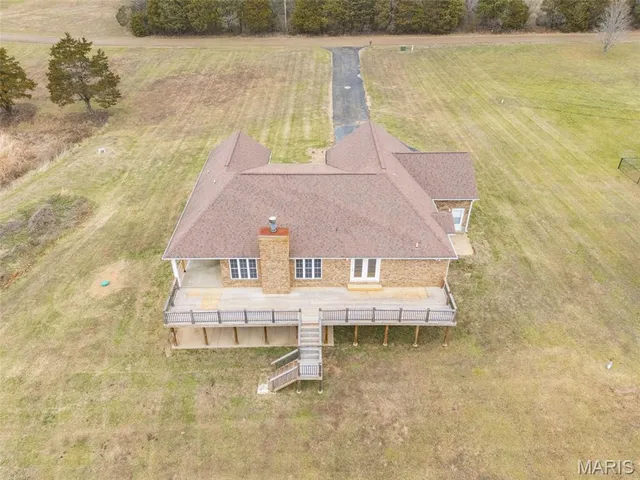 $549,000 | 6 Annie Lane, Farmington, MO 63640