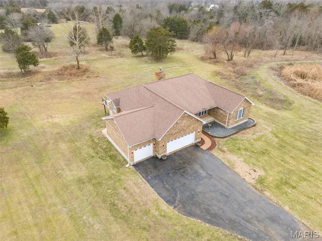 $549,000 | 6 Annie Lane, Farmington, MO 63640