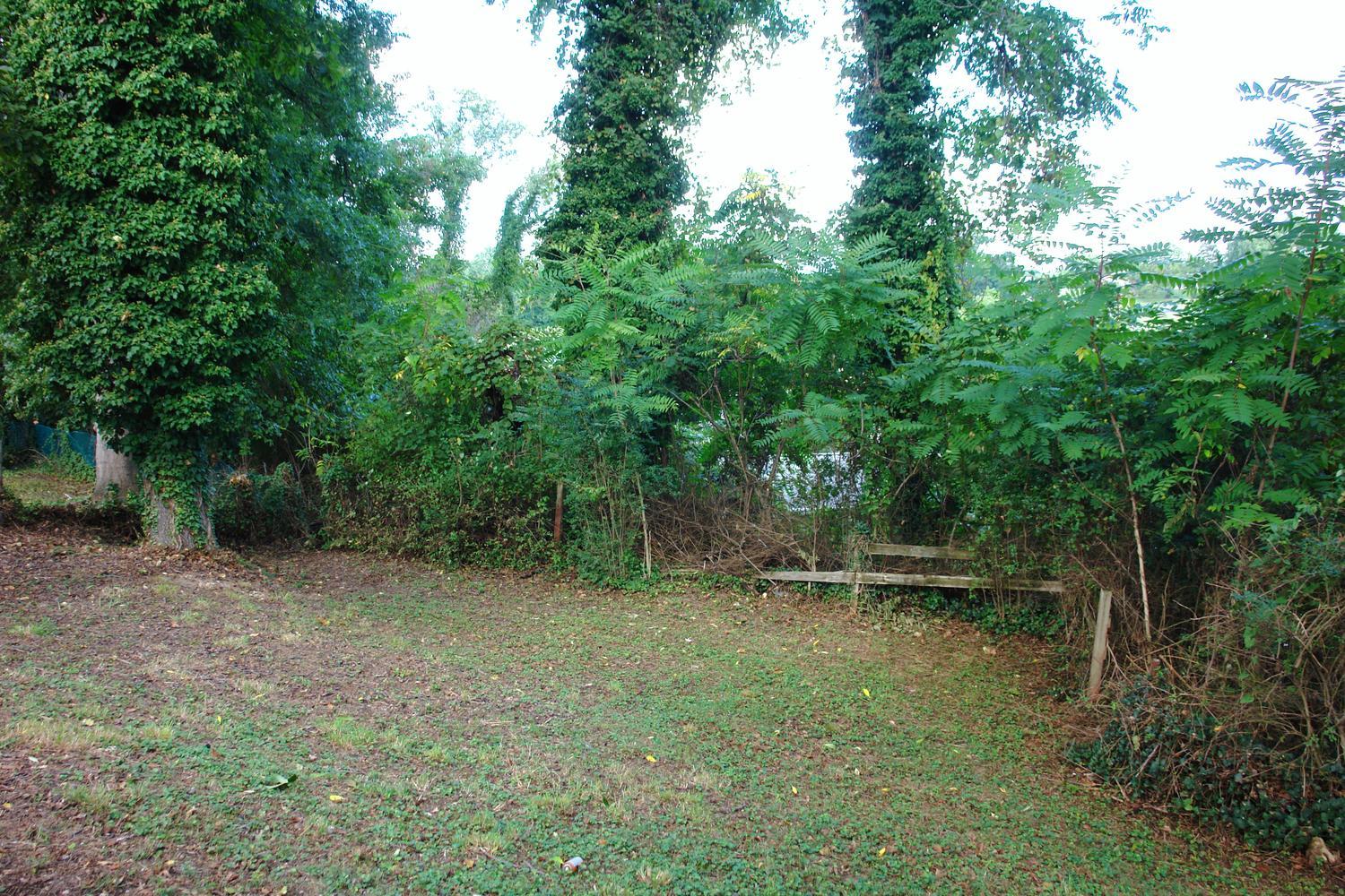 2419 Tillett Road Southwest Roanoke, VA 24015 - Photo 22 of 23 2419 Tillet Road SW Roanoke VA-large-022