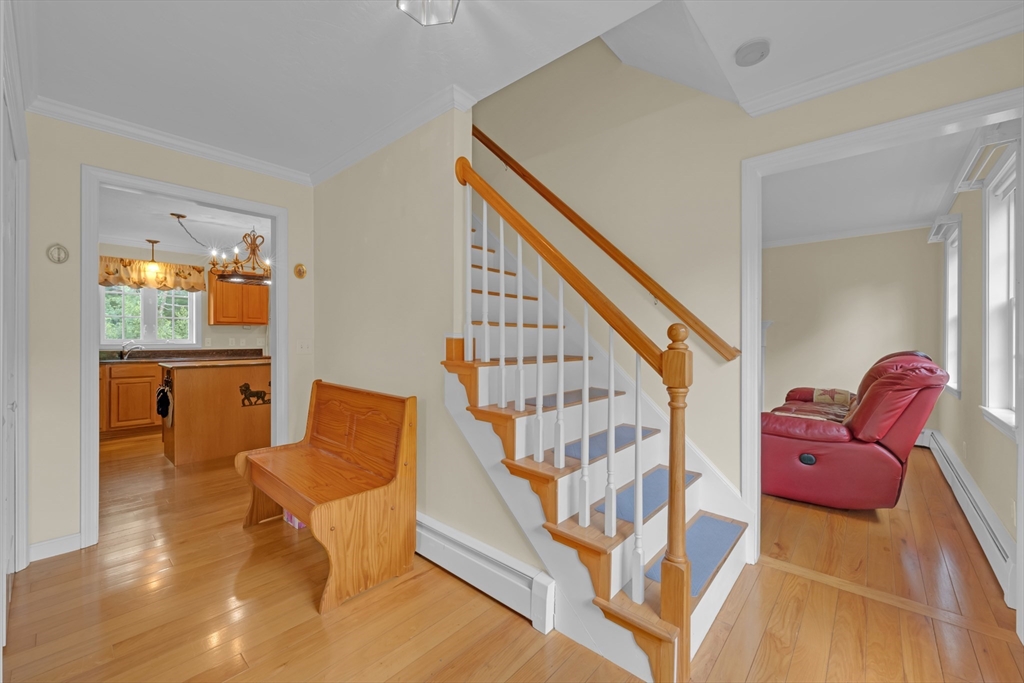 1 Deer Run Road Spencer, MA 01562 - Photo 6 of 42