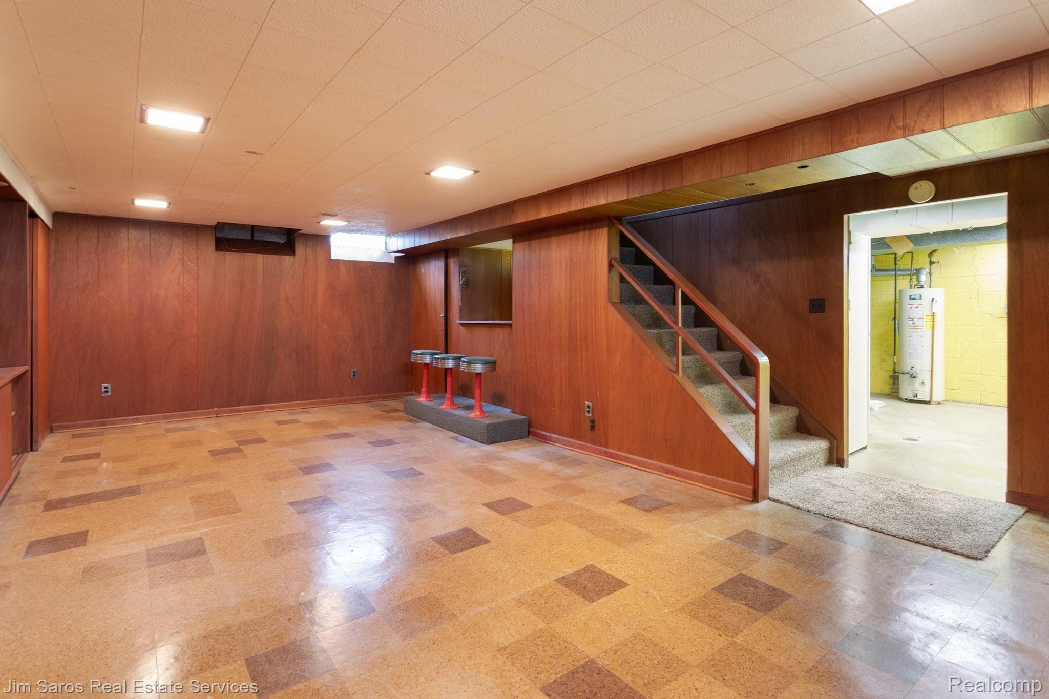 1680 Fairholme Road Grosse Pointe, MI 48236 - Photo 23 of 29 43.jpg