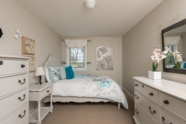 10 Butler Road Hingham, MA 02043 - Photo 11 of 22 Gallery Image 11