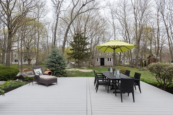 10 Butler Road Hingham, MA 02043 - Photo 21 of 22 Gallery Image 21