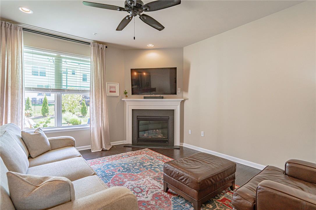3965 Mink Road Emmaus, PA 18049 - Photo 9 of 41