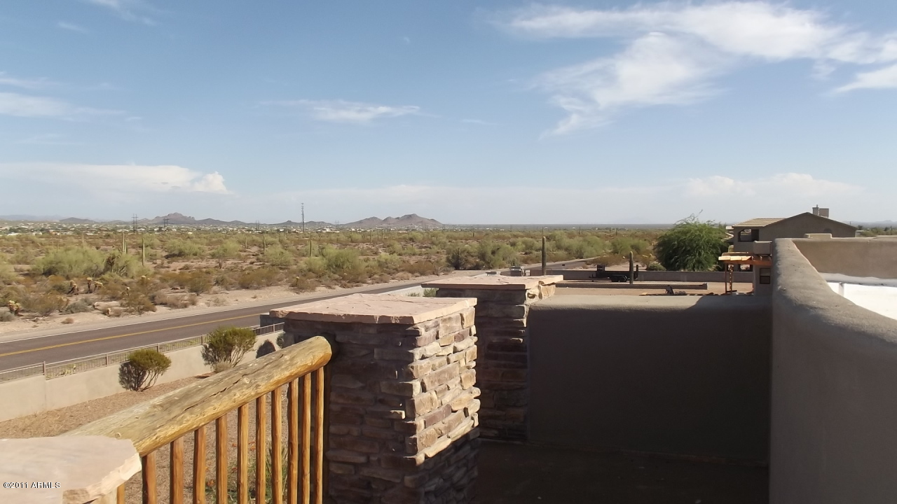 1944 North Goldfield Road Apache Junction, AZ 85119 - Photo 4 of 7 deck
