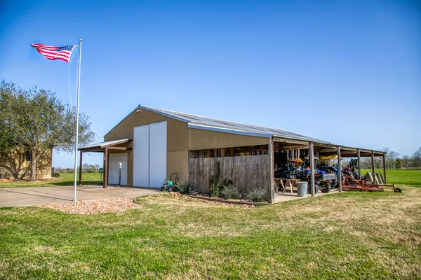 $2,995,000 | 20383 State Highway 159 West, New Ulm, TX 78950