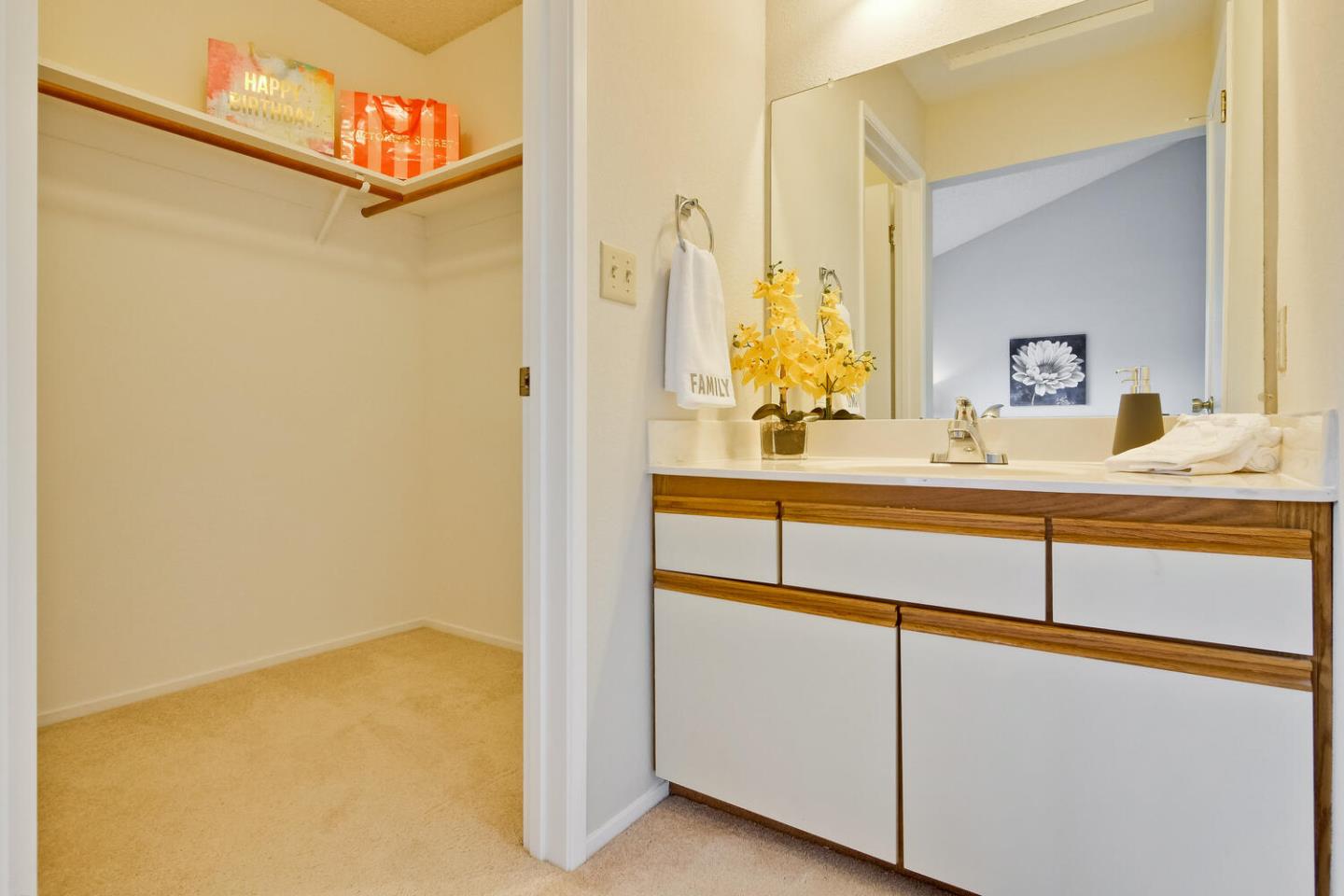 895 Quince Avenue, Unit 12 Santa Clara, CA 95051 - Photo 29 of 39 Gallery Image 29