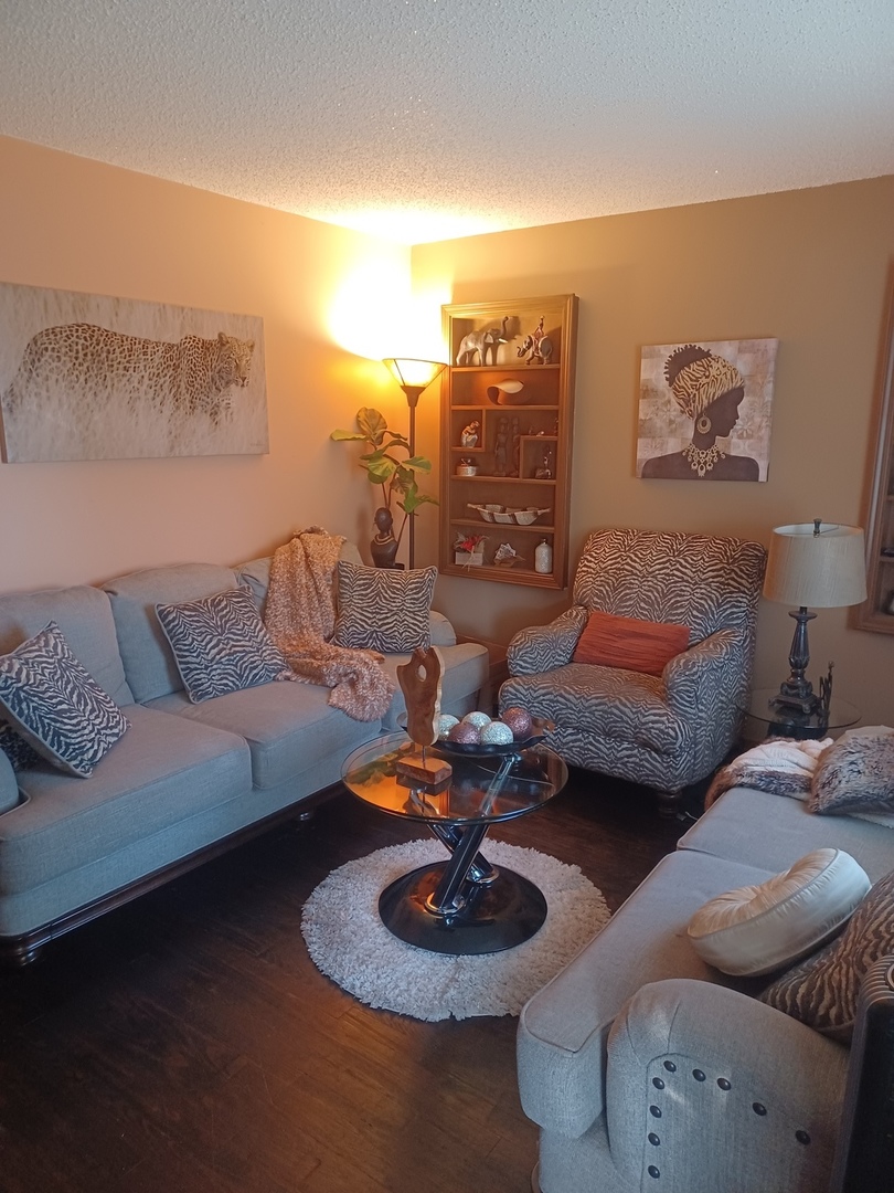 2704 Ridge Road Lansing, IL 60438 - Photo 2 of 15 Gallery Image 2