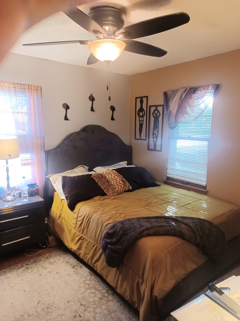 2704 Ridge Road Lansing, IL 60438 - Photo 6 of 15 Gallery Image 6