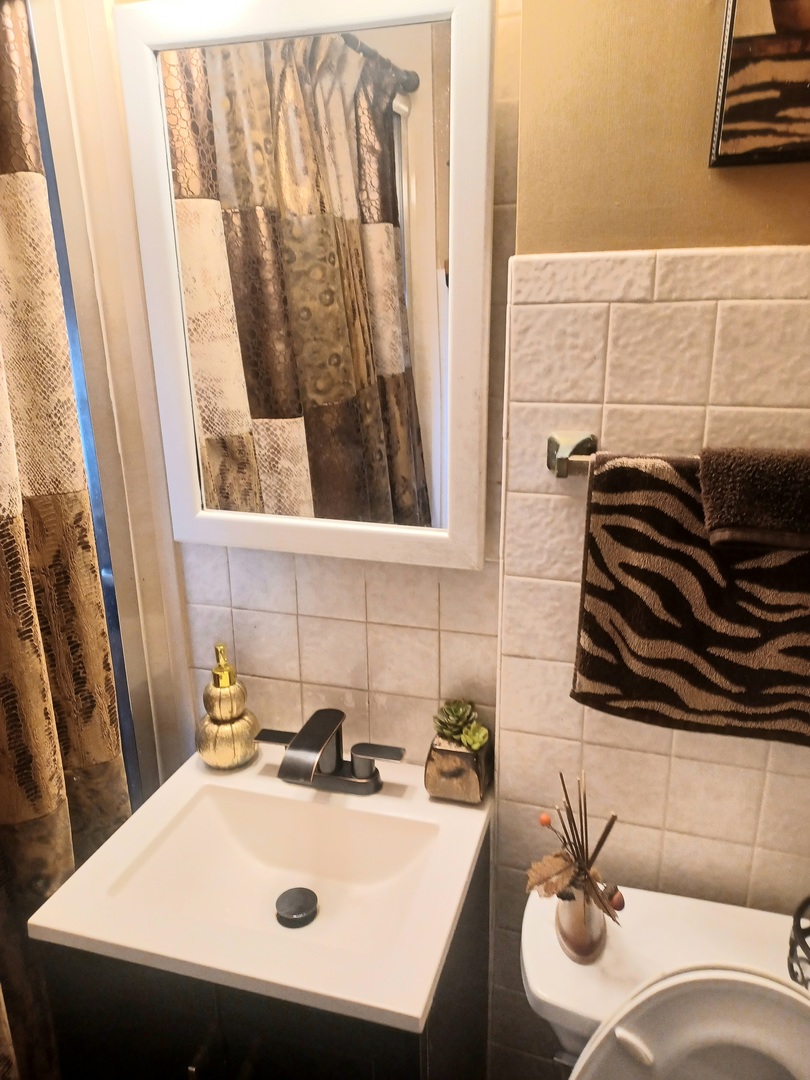 2704 Ridge Road Lansing, IL 60438 - Photo 8 of 15 Gallery Image 8