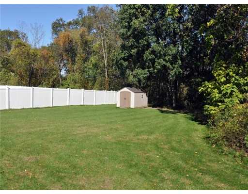 49 Old River Road Lincoln, RI 02865 - Photo 5 of 20 Yard/Garden.