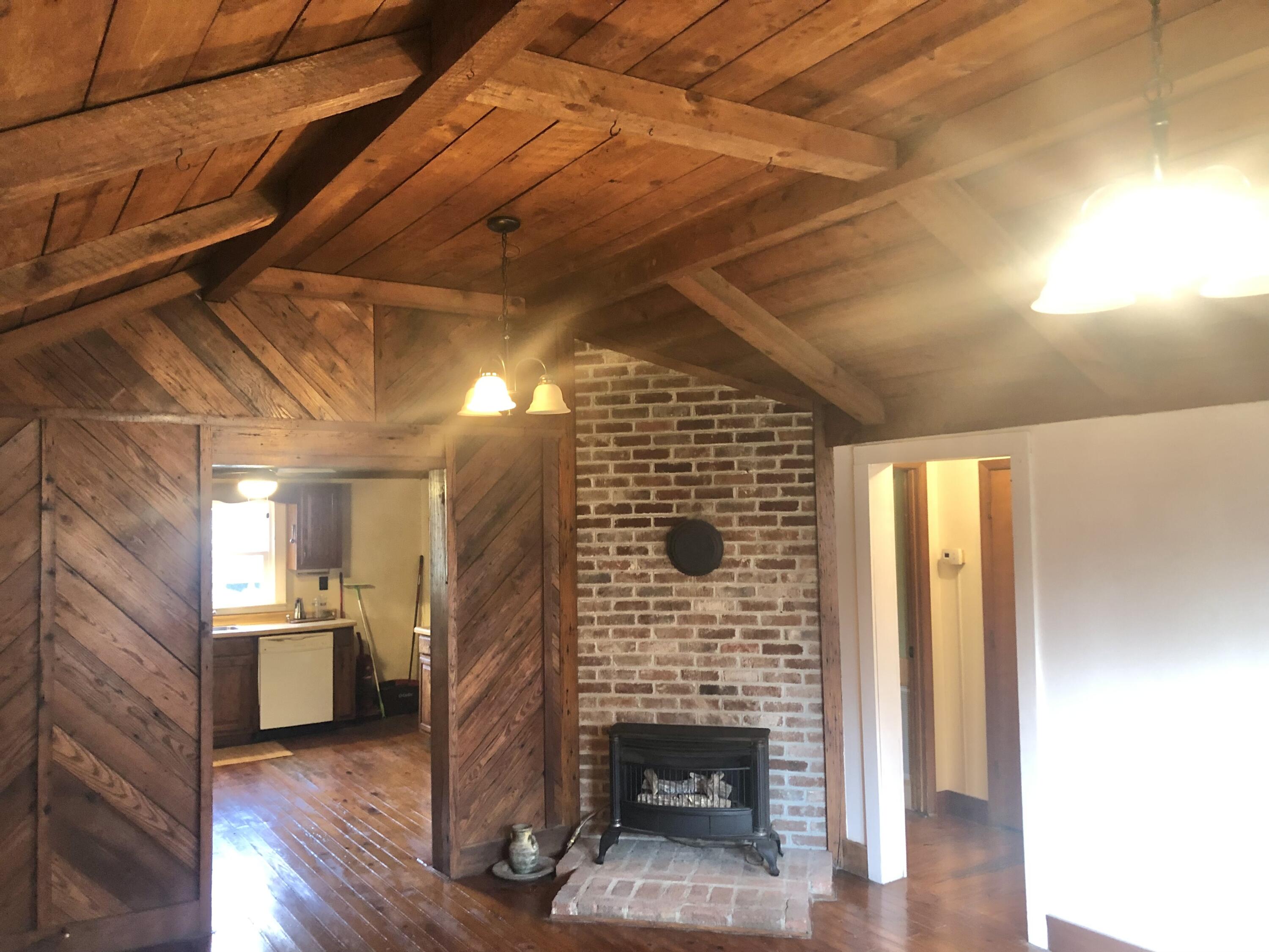 150 Stout Hollow Road Hampton, TN 37658 - Photo 22 of 40 IMG_3580