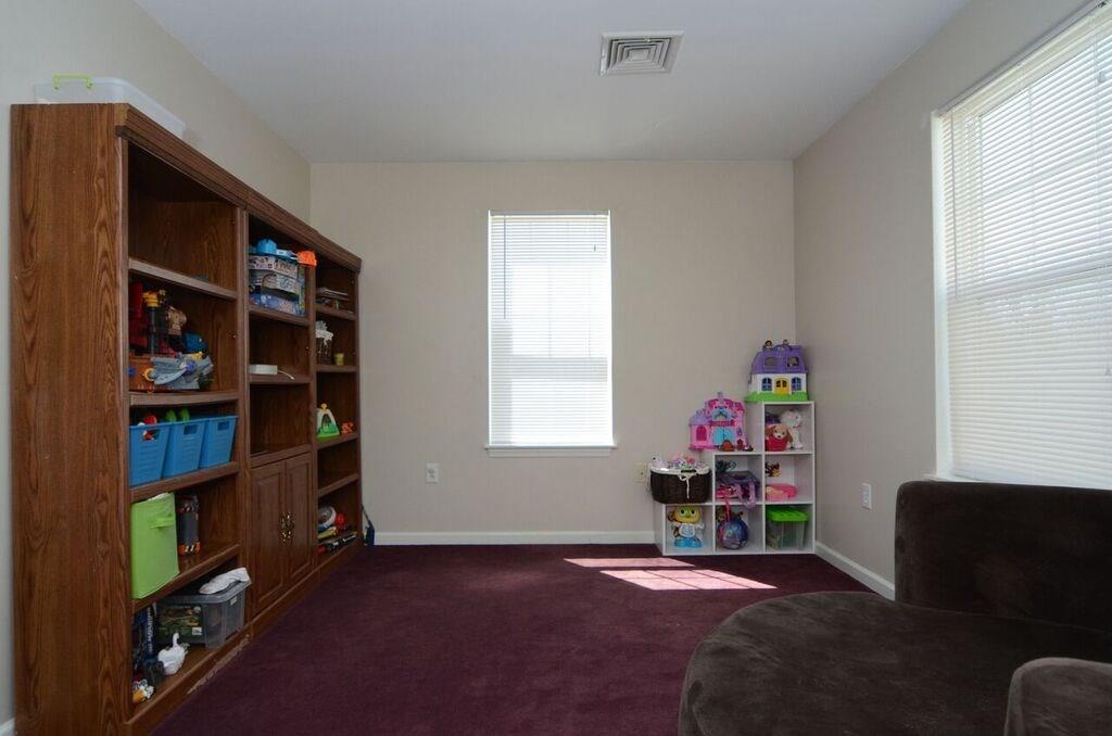 120 Pleasant Ridge Road McKees Rocks, PA 15136 - Photo 8 of 23