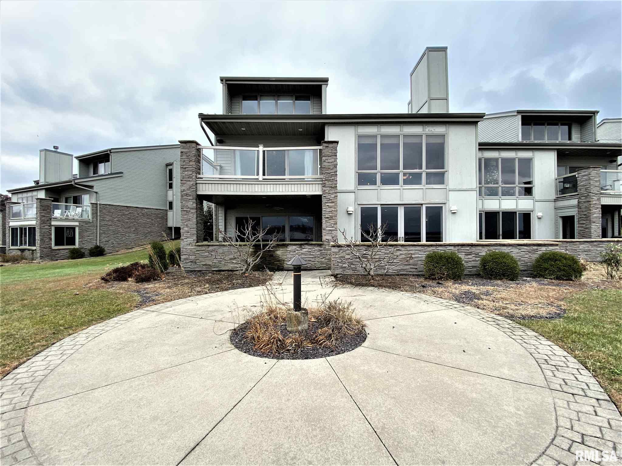 315 Harbor Point Place Springfield, IL 62712 - Photo 33 of 36 Gallery Image 33