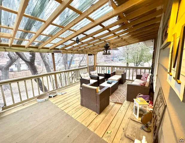 $239,500 | 907 Thompson Street, Emporia, KS 66801