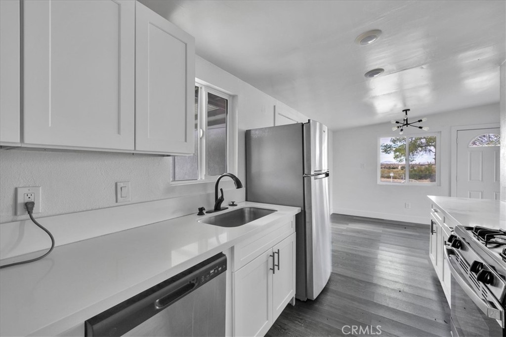 72589 Sullivan Road Twentynine Palms, CA 92277 - Photo 14 of 42