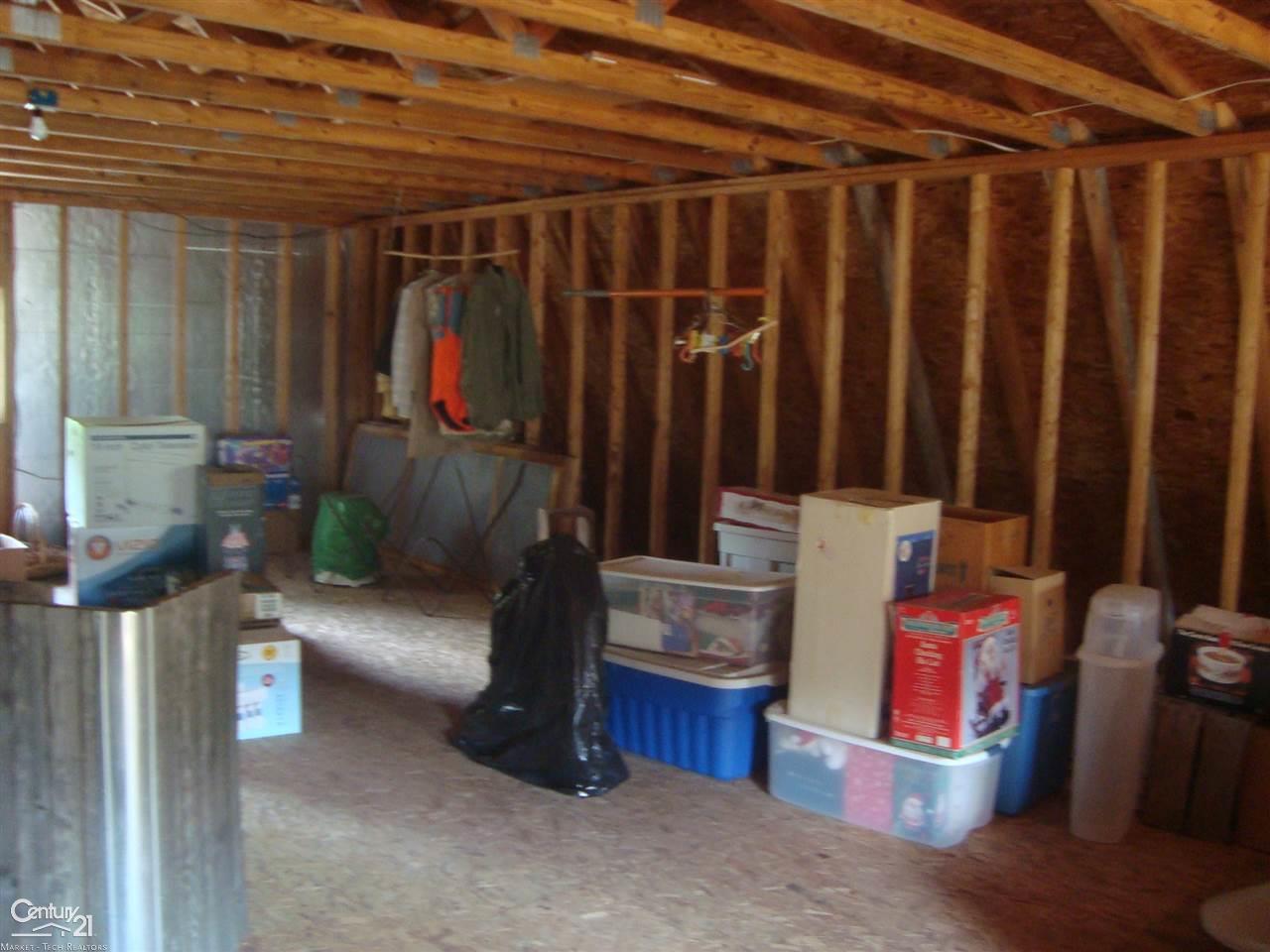 1390 West Youngs Road Gladwin, MI 48624 - Photo 17 of 75