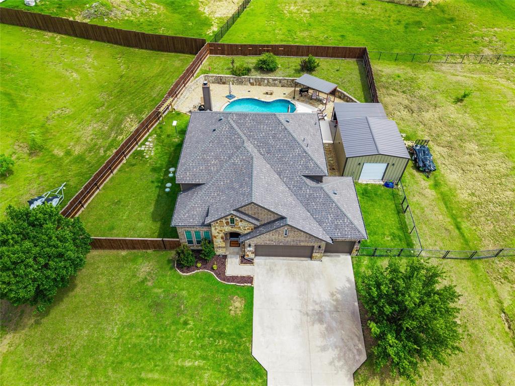 1215 The Trails Drive Blue Ridge, TX 75424 - Photo 36 of 40 View of Home with Pool, 3 Car Garage and separate 20x20 Workshop.