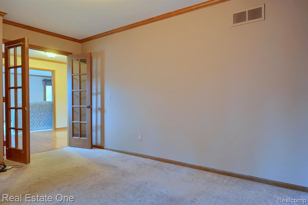 1249 Springwood Court Rochester Hills, MI 48309 - Photo 6 of 52
