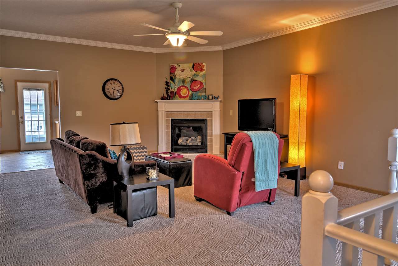 199 South Hunters Ridge Warsaw, IN 46582 - Photo 6 of 24 Gallery Image 6