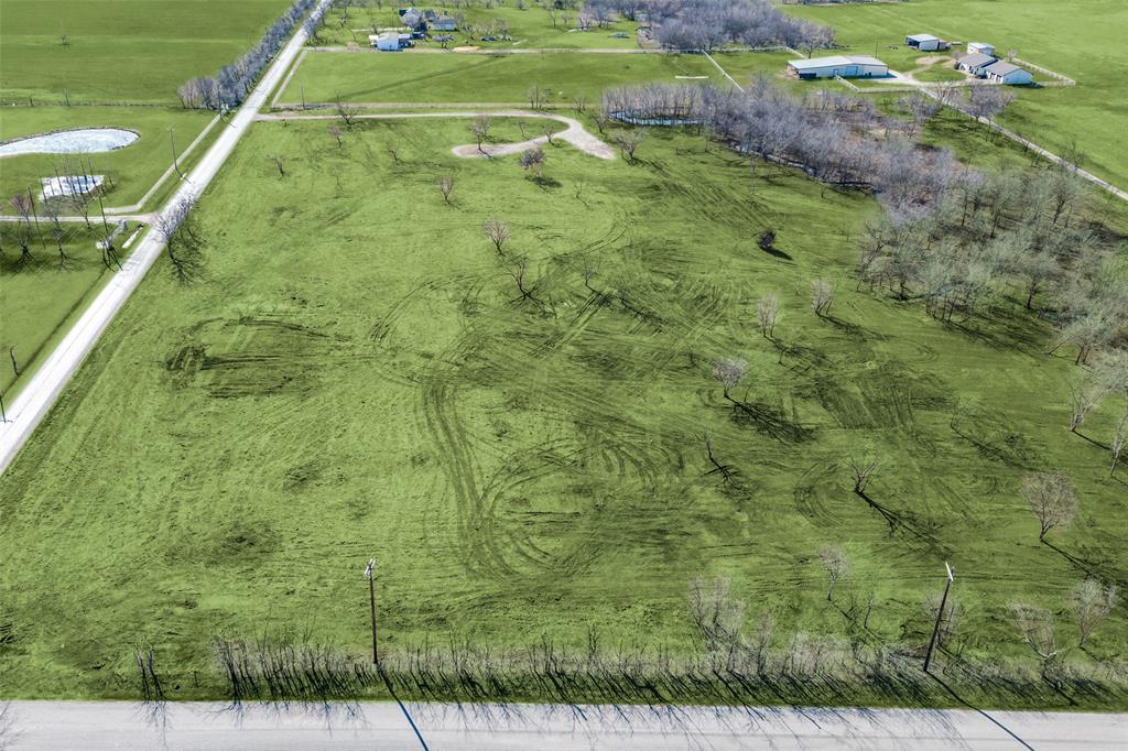 Lot 1-2.80 Lot 1-2.80 Acres Airport Road Tioga, TX 76271 - Photo 16 of 28 a view of a yard