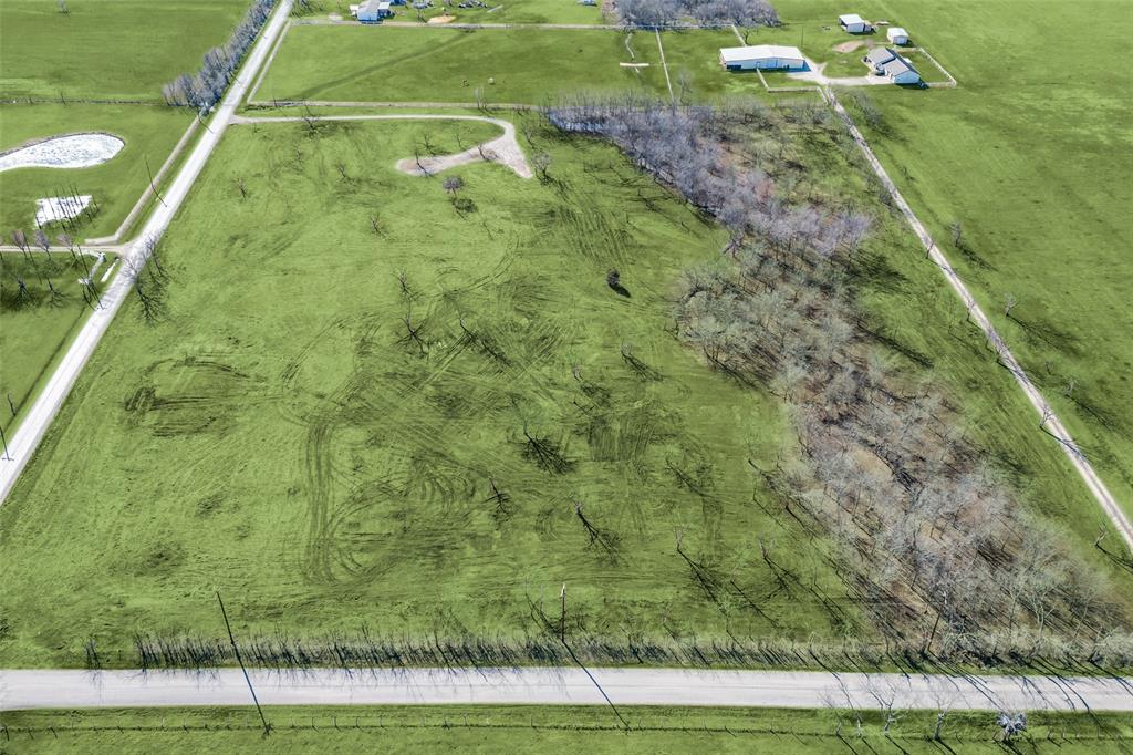 Lot 1-2.80 Lot 1-2.80 Acres Airport Road Tioga, TX 76271 - Photo 2 of 28 a view of a yard