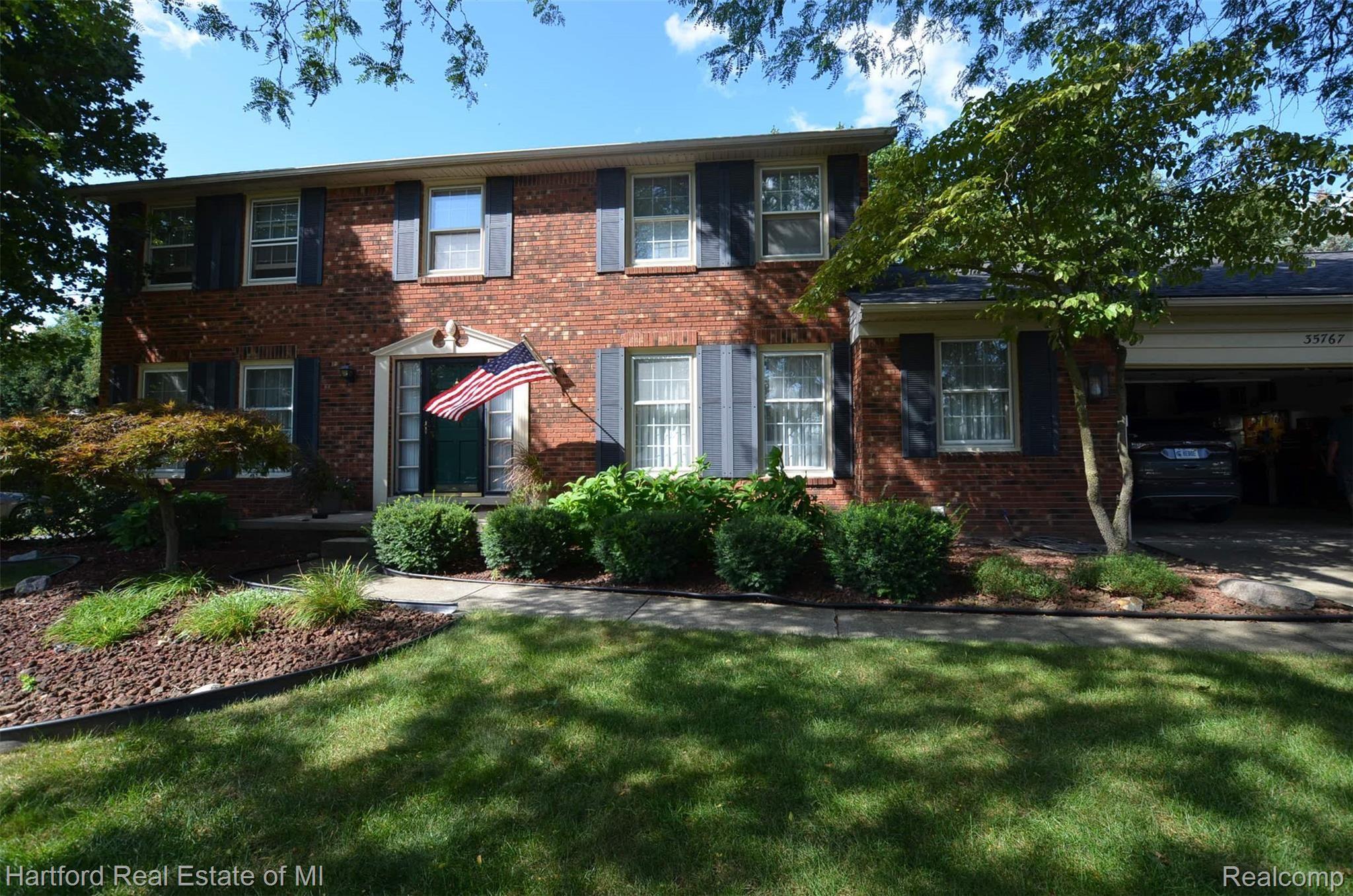 35767 Congress Road Farmington, MI 48335 - Photo 1 of 42 1.JPG