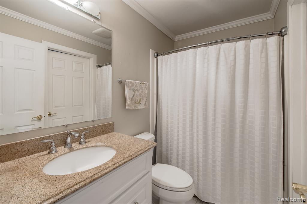 1145 East Fairview Lane Rochester Hills, MI 48306 - Photo 14 of 19