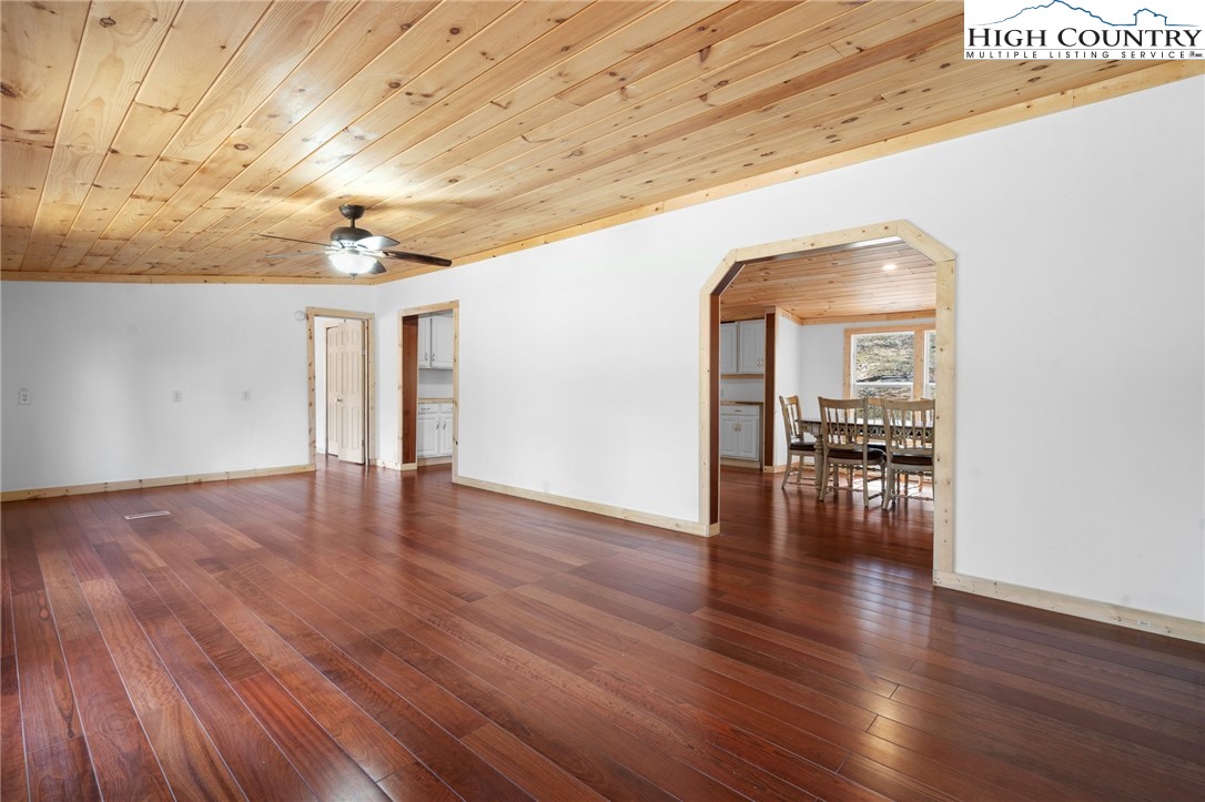 1920 Castle Ford Road Boone, NC 28607 - Photo 7 of 33