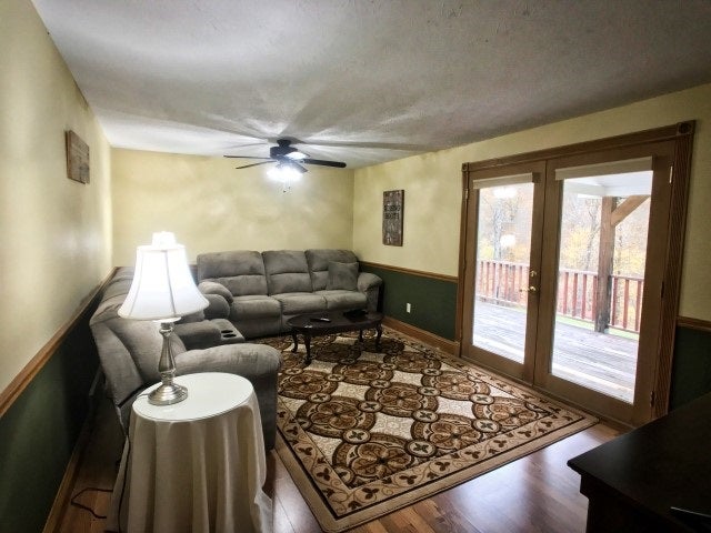 8979 Coal River Road St. Albans, WV 25177 - Photo 6 of 31 Gallery Image 6