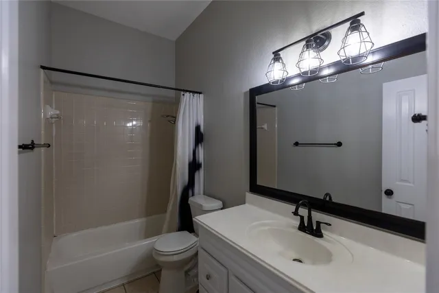 $385,000 | 17817 Madden Drive, Pflugerville, TX 78660