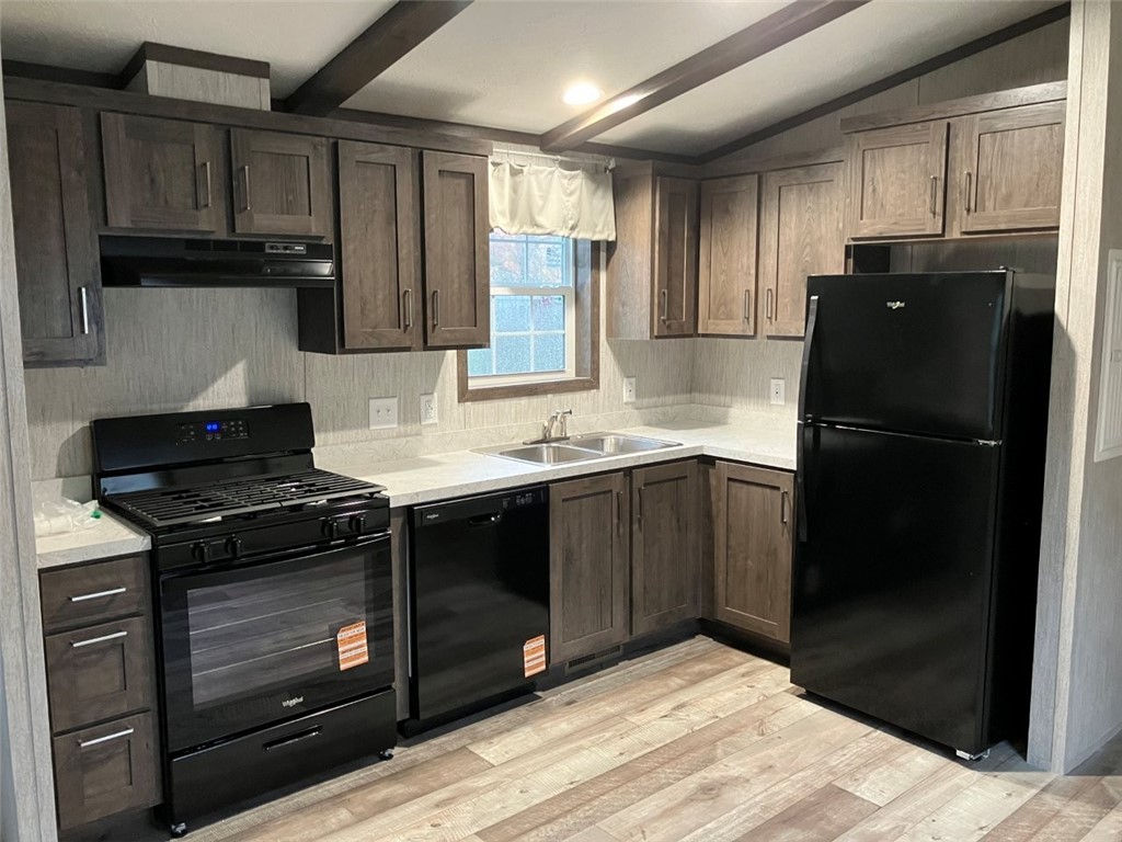 5651 Van Lare Road Williamson, NY 14589 - Photo 2 of 9