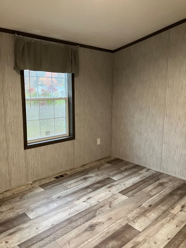 5651 Van Lare Road Williamson, NY 14589 - Photo 5 of 9