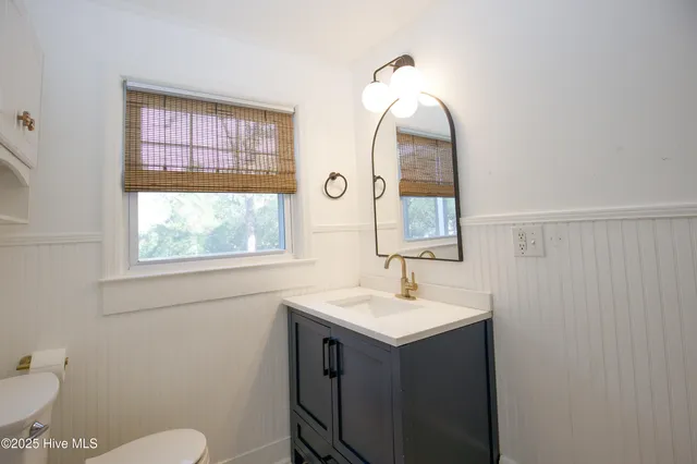 $2,500 | 365 East New Jersey Avenue, Southern Pines, NC 28387