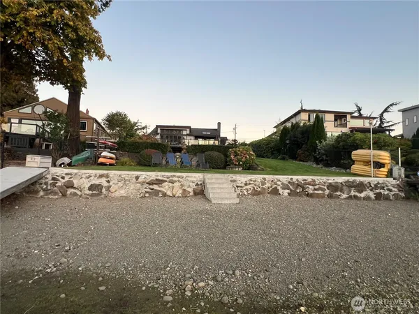 $1,900,000 | 19605 Military Road South, SeaTac, WA 98188