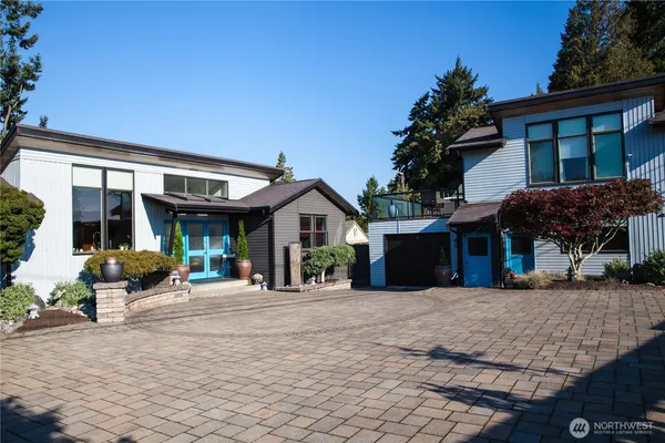 $1,900,000 | 19605 Military Road South, SeaTac, WA 98188