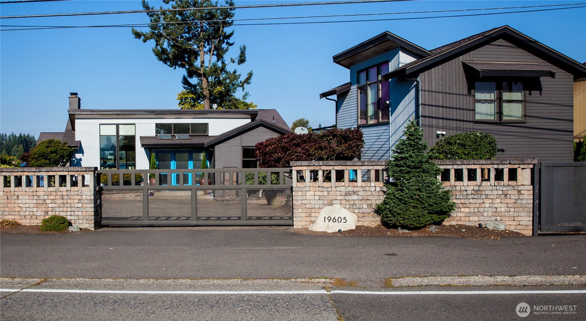 19605 Military Road South SeaTac, WA 98188 - Photo 4 of 40 front view of house