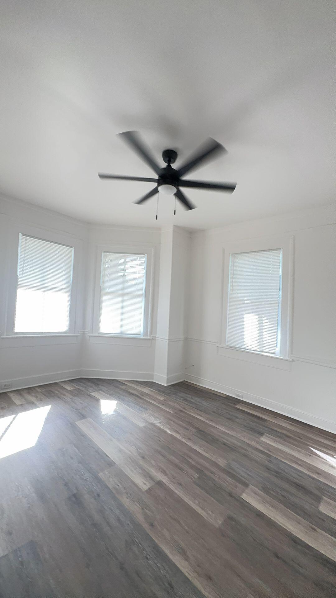 115 Ashley Avenue, Unit B Charleston, SC 29401 - Photo 6 of 11 058da1c8-8a3f-42bc-a9a8-e22f530e91db