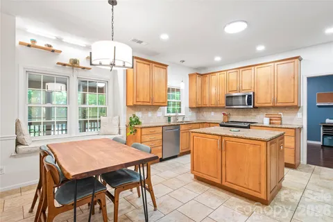 $624,000 | 2908 Seton Drive, Matthews, NC 28105