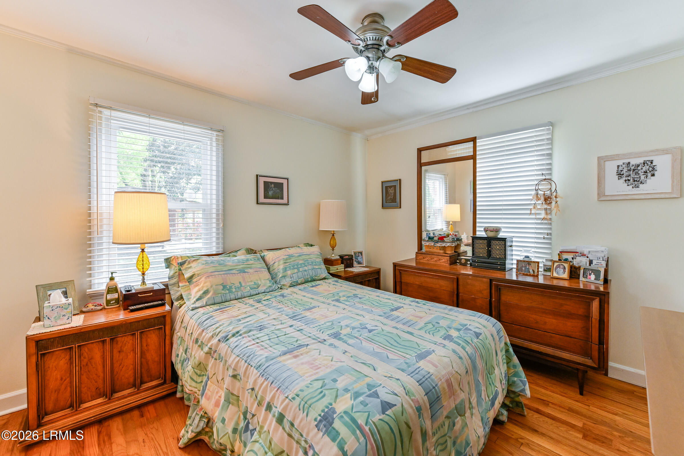 307 Burroughs Avenue Beaufort, SC 29902 - Photo 25 of 32 Master bedroom