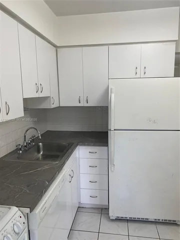 $1,850 | 250 Northeast 41st Street, Unit 258, Oakland Park, FL 33334