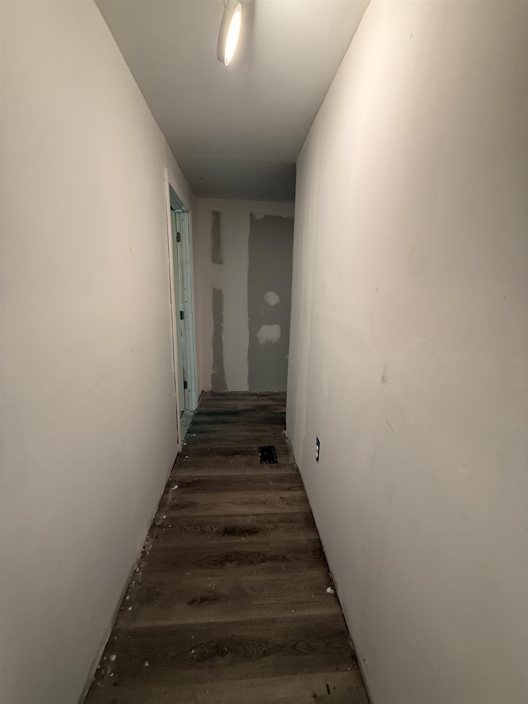 7 Berry Road Springfield, VT 05150 - Photo 7 of 8