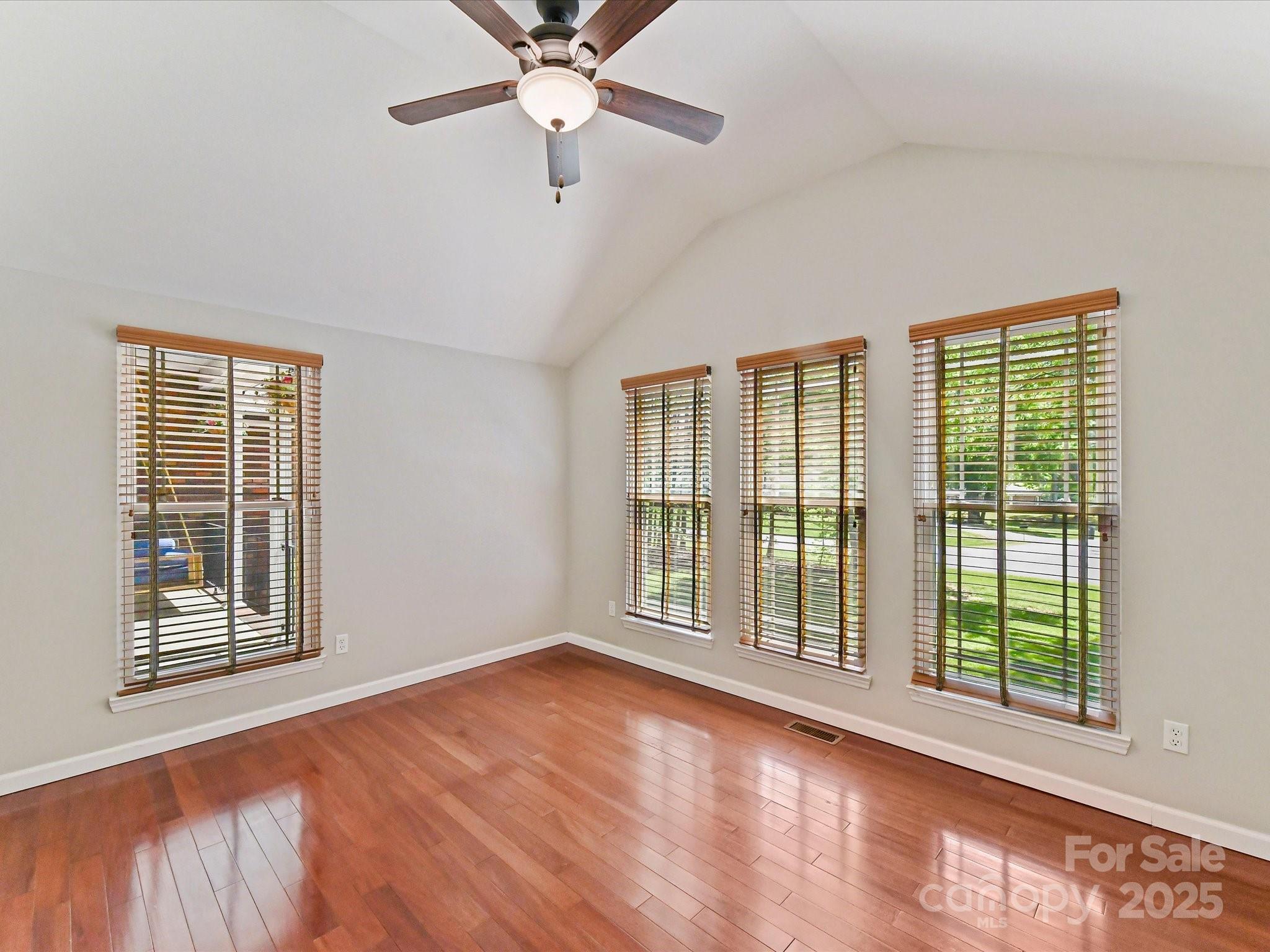 4301 Middle Stream Road Charlotte, NC 28213 - Photo 13 of 35 Gallery Image 13