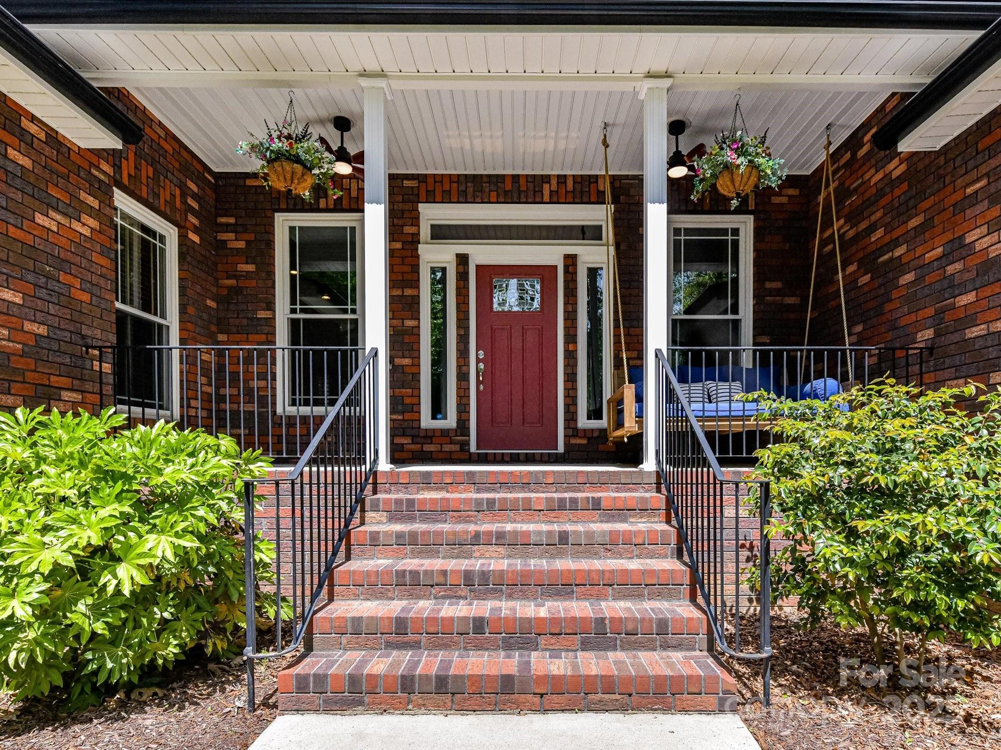4301 Middle Stream Road Charlotte, NC 28213 - Photo 3 of 35 Gallery Image 3