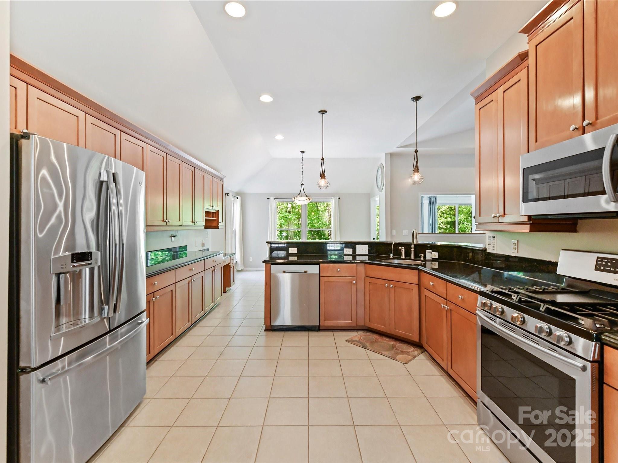 4301 Middle Stream Road Charlotte, NC 28213 - Photo 8 of 35 Gallery Image 8