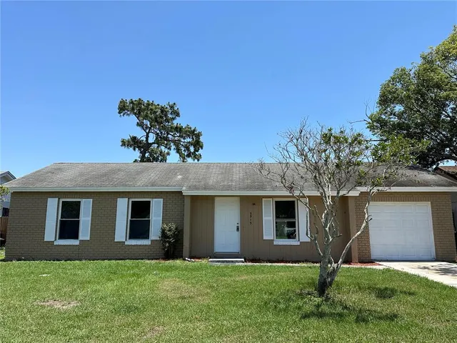 $2,000 | 3915 Anthony Lane, Orlando, FL 32822