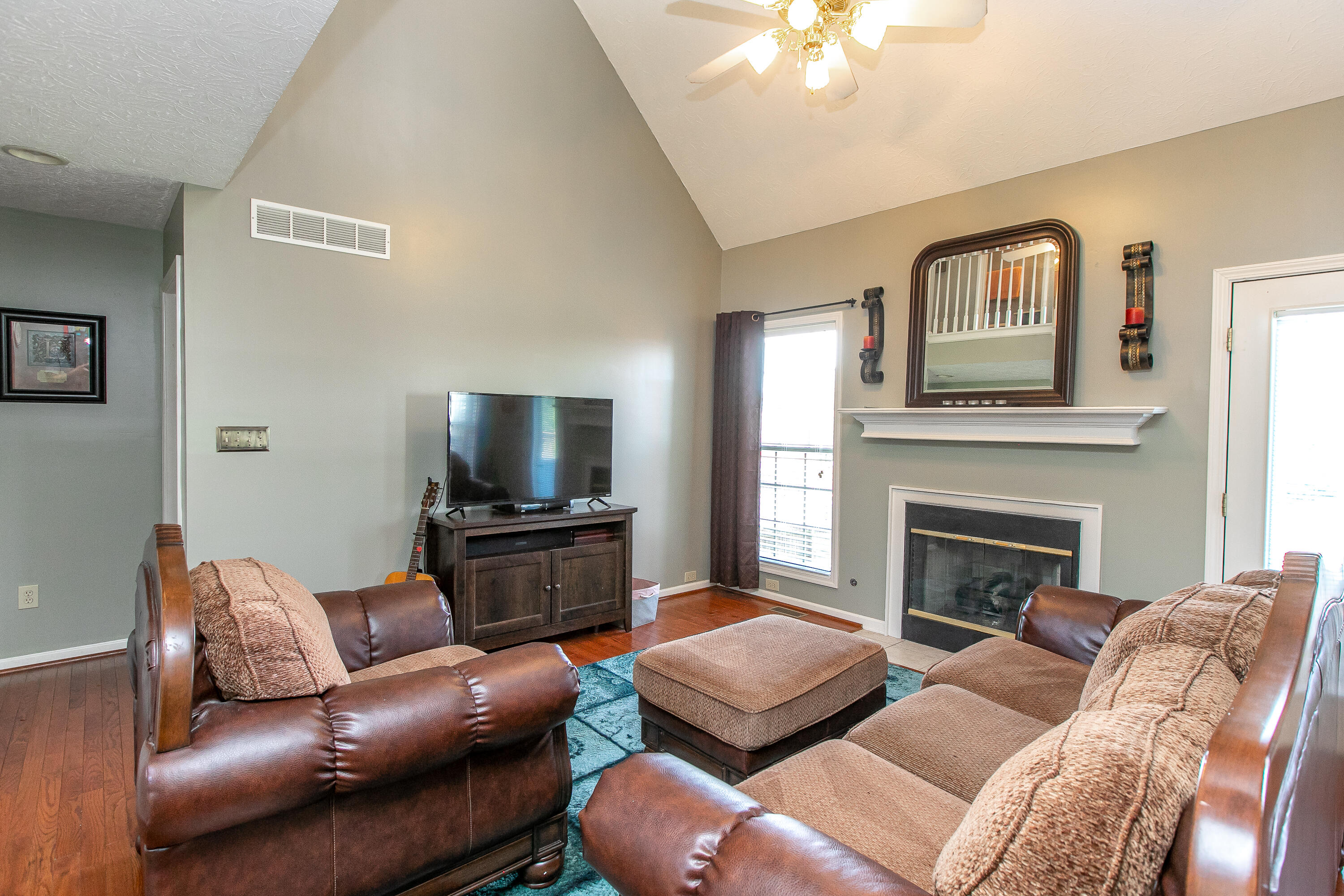 1017 Bryce Point Lexington, KY 40509 - Photo 5 of 45 2-5