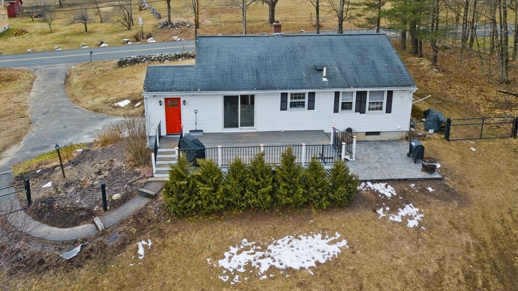 469 Montgomery Road Westfield, MA 01085 - Photo 22 of 26 Gallery Image 22