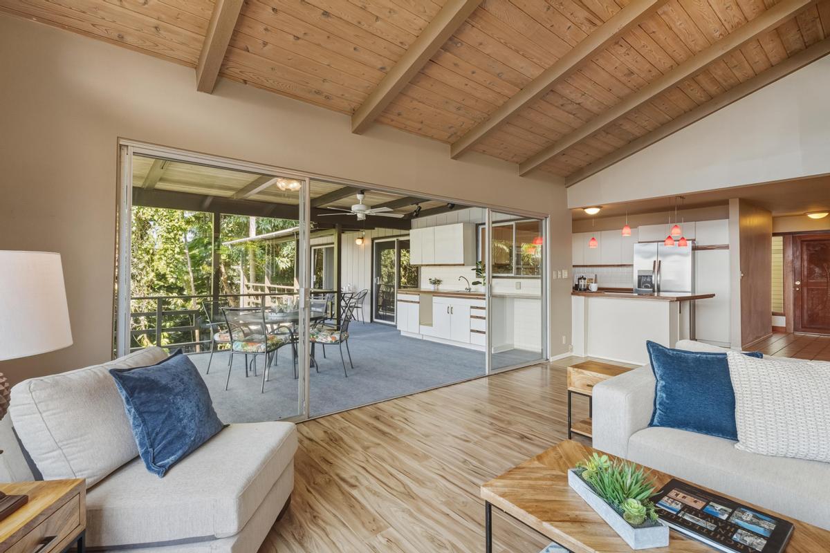 77-6484 Ono Road Kailua-Kona, HI 96740 - Photo 15 of 29 a living room with furniture and a large window