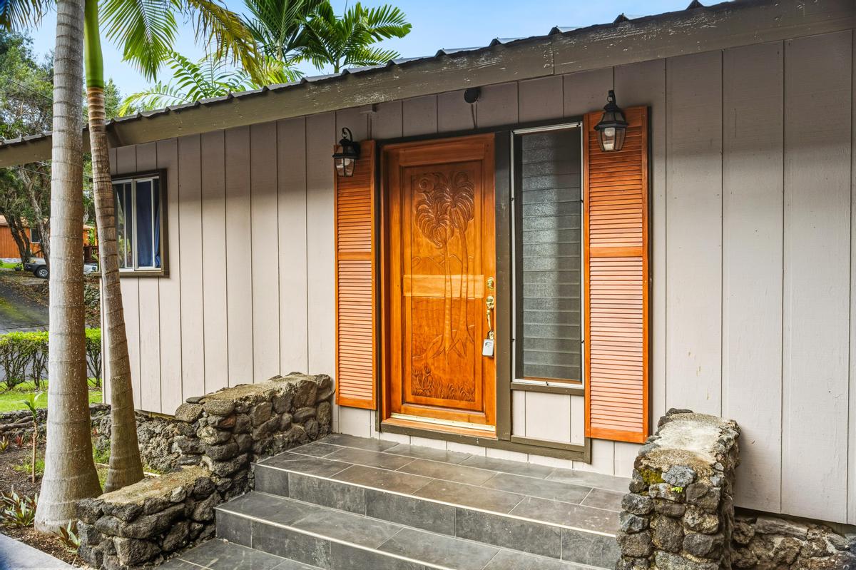 77-6484 Ono Road Kailua-Kona, HI 96740 - Photo 26 of 29 a front view of a house